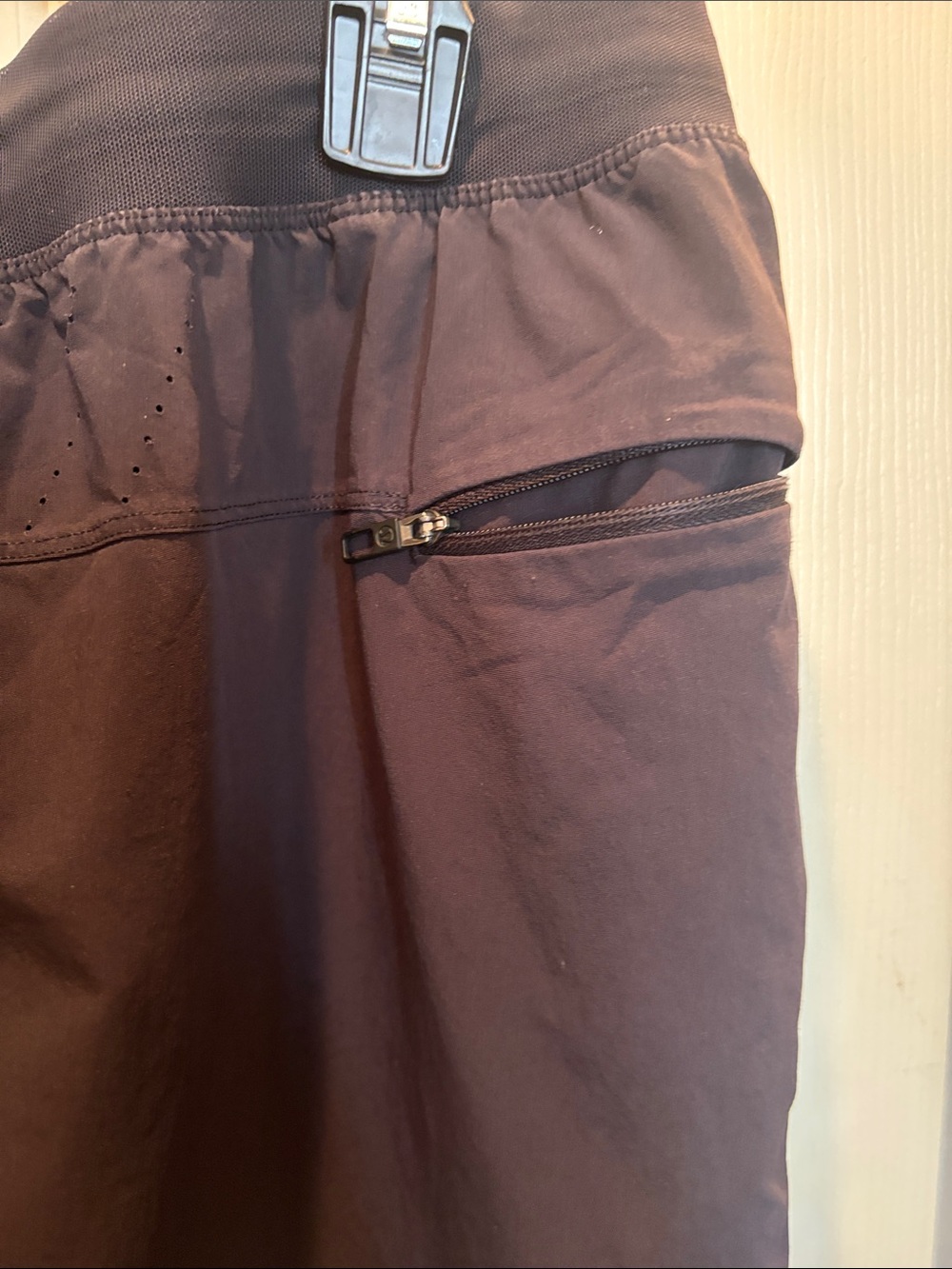Lululemon Men’s T.H.E. Short Black Charcoal Knit Back Size XL - Picture 7 of 7